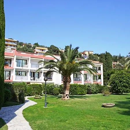 Hotel apartamentowy Pierre & L'ange Gardien 3*