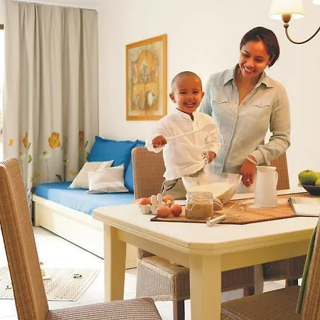 Pierre & L'ange Gardien Aparthotel 3*